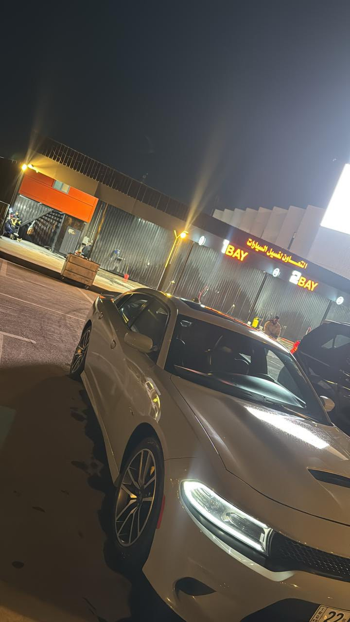 السلام عليكم
للبيع جارجر RT ماكس فول عدا الرادار
كشنات تدفائه وتبريد. 
خزن ميموري 
ستيرن كهرباء. 
شاشه كبيره 
سياره بيها صبغ دعاميه اماميه وربع الدعاميه الخلفيه وبل باب الخلف السايق بيا صبغ عكد  4 اصابع وحافت البنيد بارد باقي مكفول 
كير مكينه مكفولات 
صدر جديد 
بيها منضومة غاز ماشيه 
28 الف  اعرضها ب 294 وبيها 
مجال. وهزه جديده
مكاني الشعب ***********
