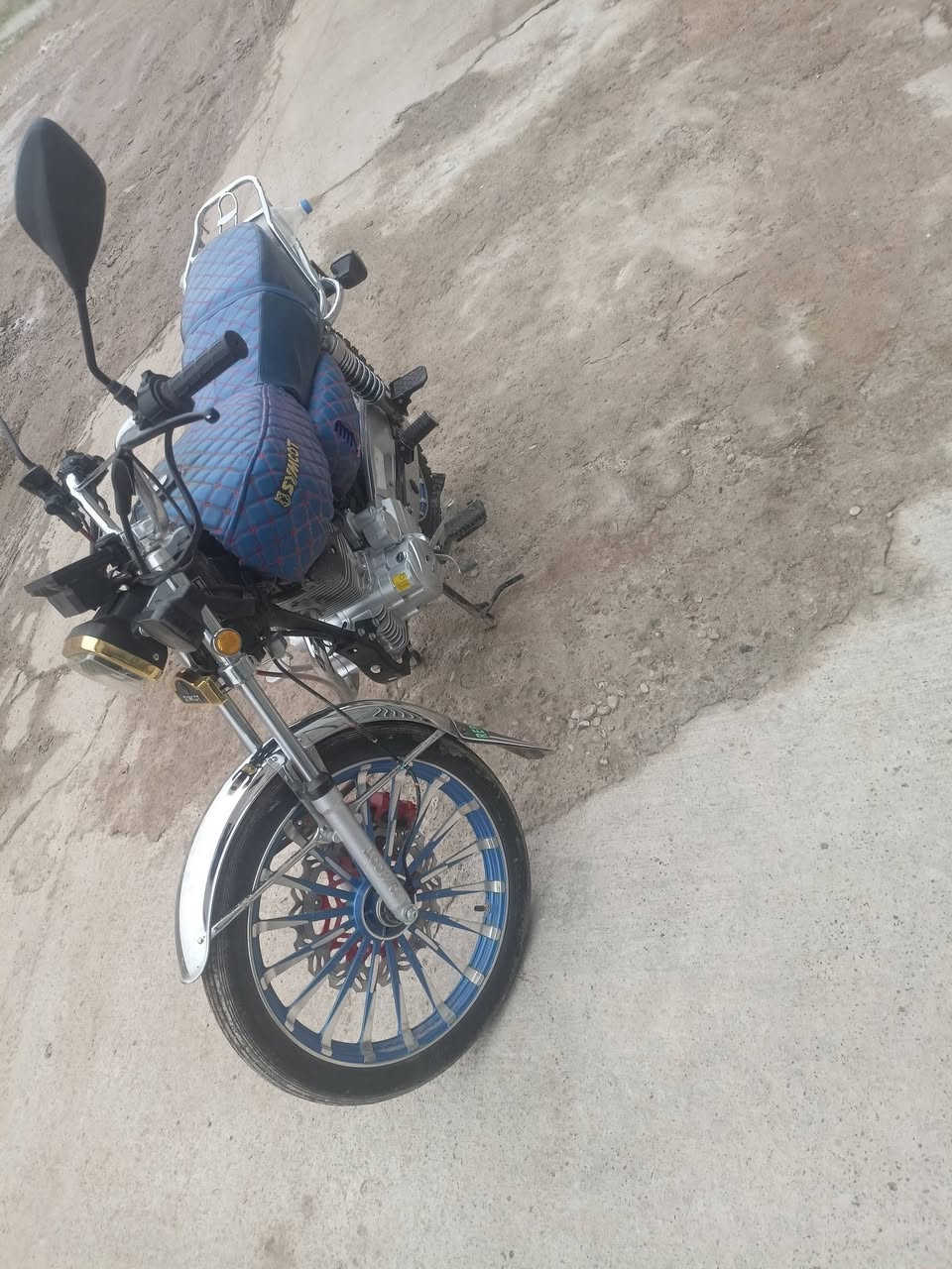 مطور لبيع
موديل 2025
المحرك 250
باقي التفاصيل 
خاص 
او الاتصال ***********
