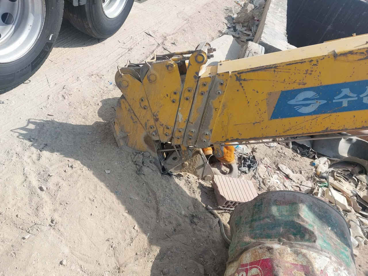 سلام عليكم
للبيع جهاز 8 طن 5 سلايت للاستفسار اتصال ***********
