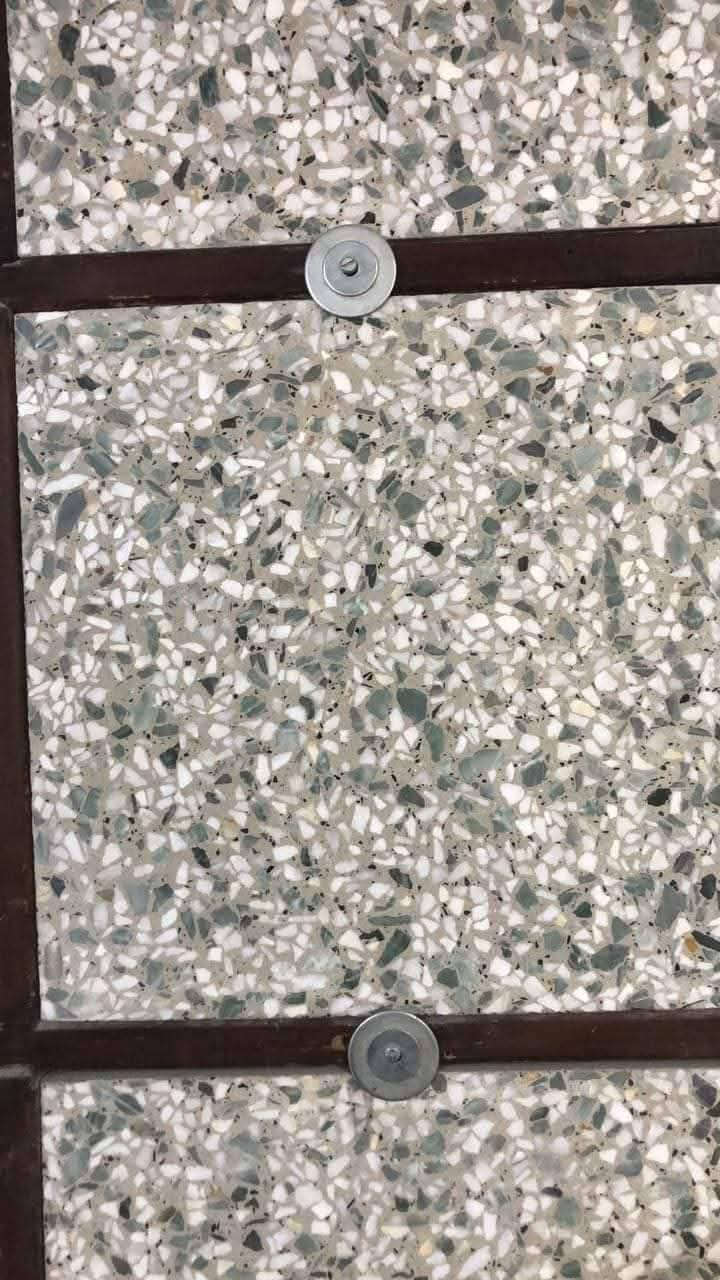 سلام عليكم. يوجد لدينا مصاطب......وسنادين......ويوجد لدينا #الاشتايكر   ..
يتوفر شتايكر سطح 80×80 
ويتوفر شتايكر 60×40
ويتوفر لدينا الملون السداسي 
ويتوفر لدينا #البلوك 
ويتوفر لدينا #رصيف 
ويتوفر لدينا #السواقي 
ويتوفر لدينا #المقرنص 
ويتوفر لدينا #المصاطب
ويتوفر لدينا #السنادين
ويتوفر لدينا #لاين مال حدائق
ويتوفر لدينا #الكاشي ......الموزاييك .....والمرمر
للاستفسار او الحجر #واتساب***********
او *********** بإدارة #ابو مهدي
