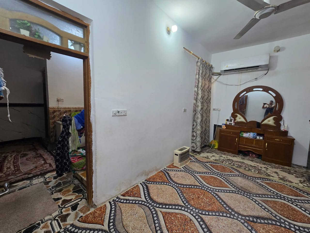 دار للبيع منطقة مغربه المساحة ١٤٠ متر ثلاث غرف نوم السعر ١٢٠ مليون ***********
