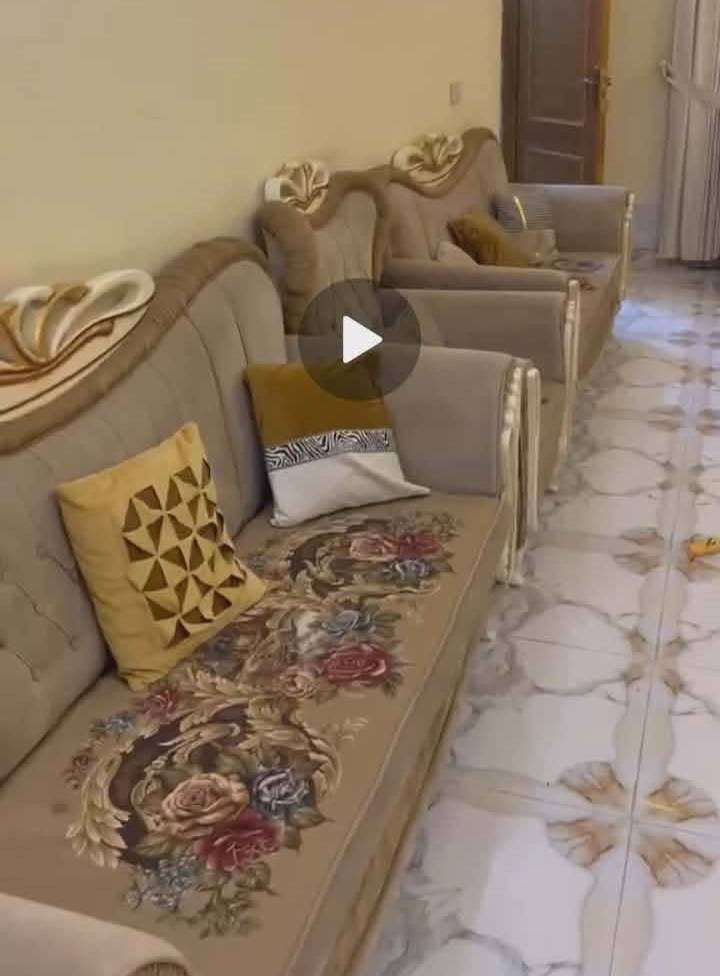 للبيع تخم جديد تزكام عشر مقاعد بيه مجال ٦٥٠


**إذا كنت صاحب هذا الإعلان وتريد حذفه لأي سبب، رجاءا أرسل رسالة إلى الدعم الفني**