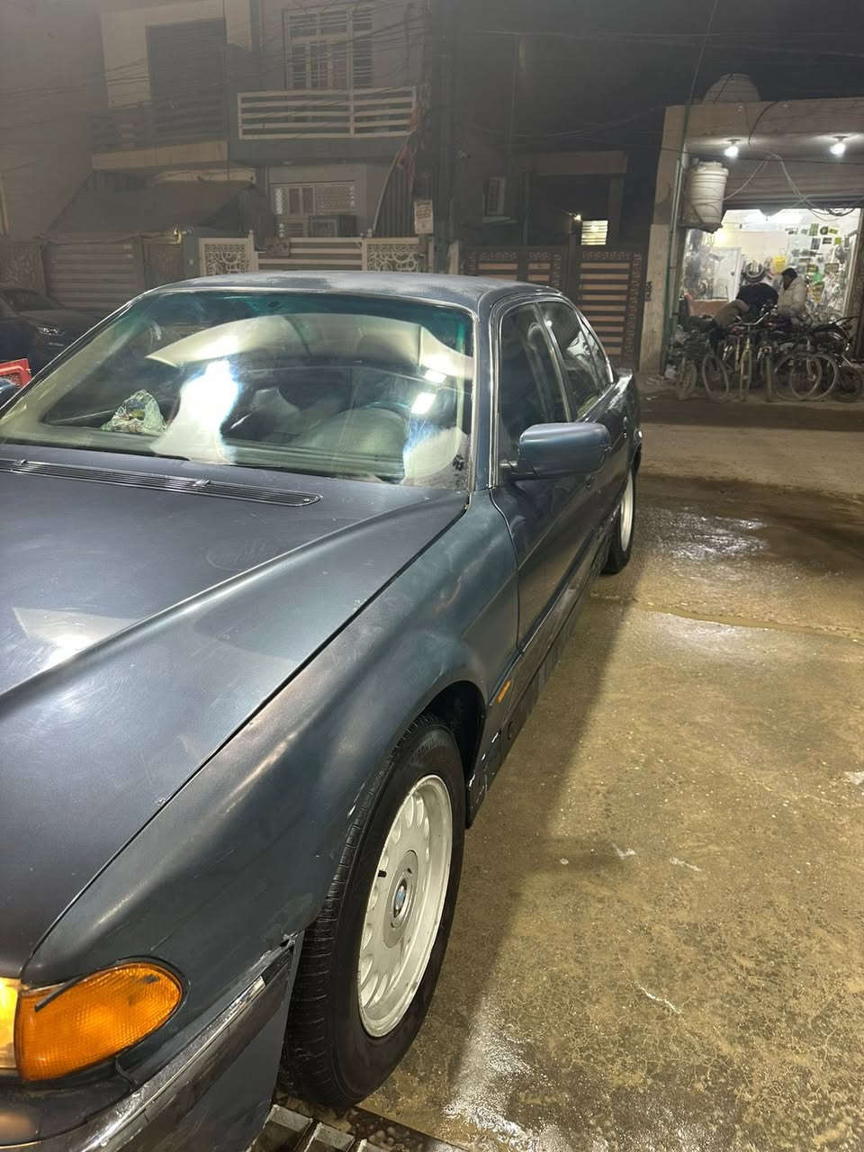 السلام عليكم bmw 740. محرك 8s رقم كركوك سنويه ب اسمي ل28
سياره كير مكينه خير من الله حداديه جديده مال جناي
مكاني بغداد الدورة السعر 43ورقه 
الرقم ***********

