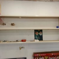 رفوف المنيوم • طول مترين • بدون ضرر