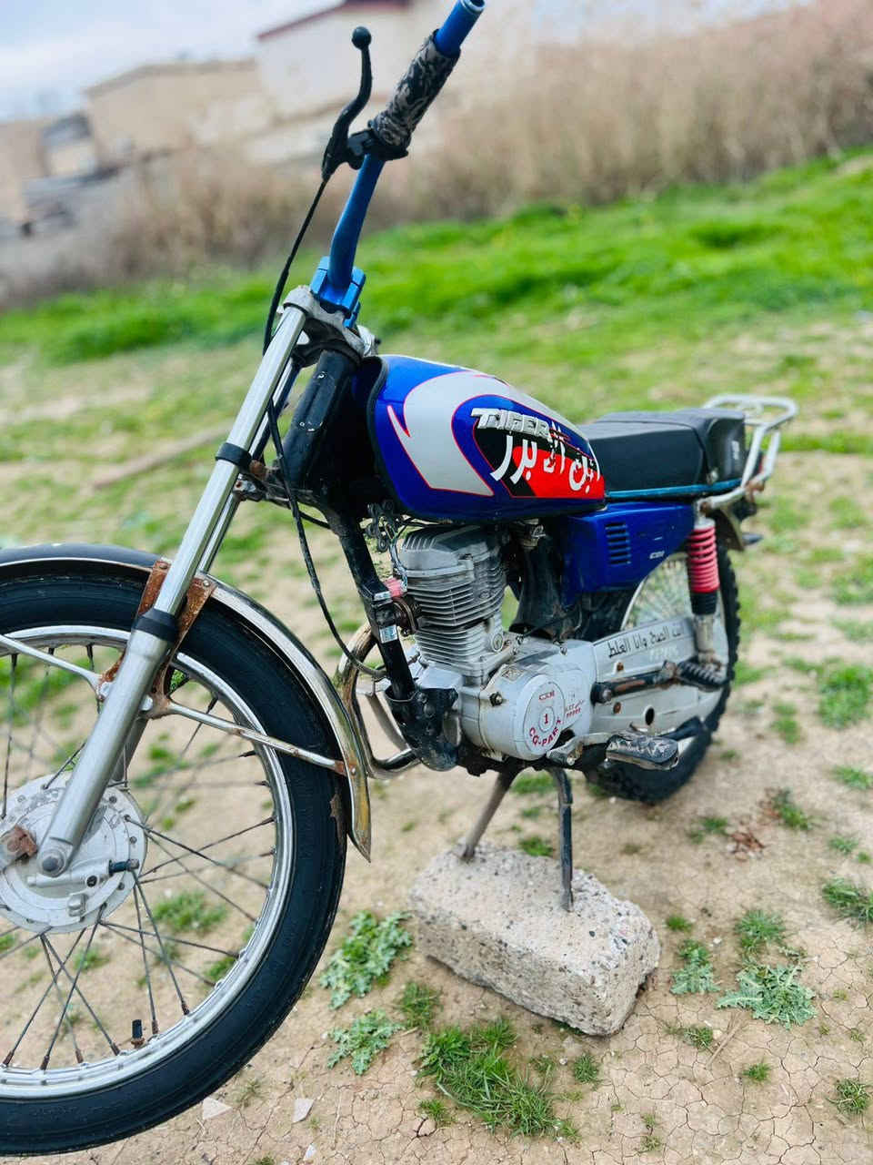 دراجه بارت5 9  للبيع ومراوس حسب القناعه ستيرن رياضي عقل رياضي كزوز رياضي للتواصل خاص او عل رقم ***********
