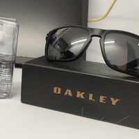 أوكلي • أصلي • نظارات