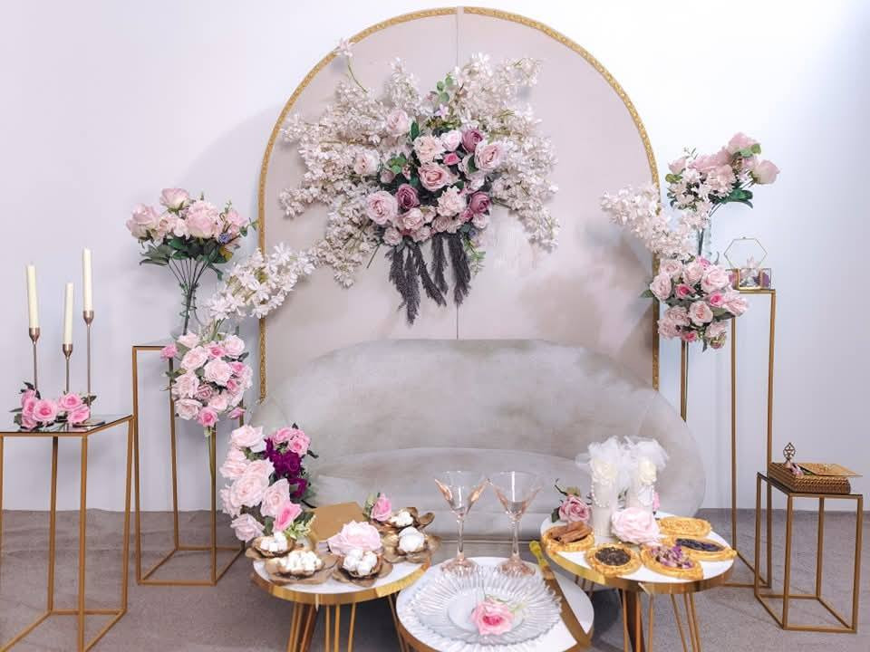 ***********
سعرهن مناسب والي يريد وحده عادي عنواني بغداد ام الكبر
