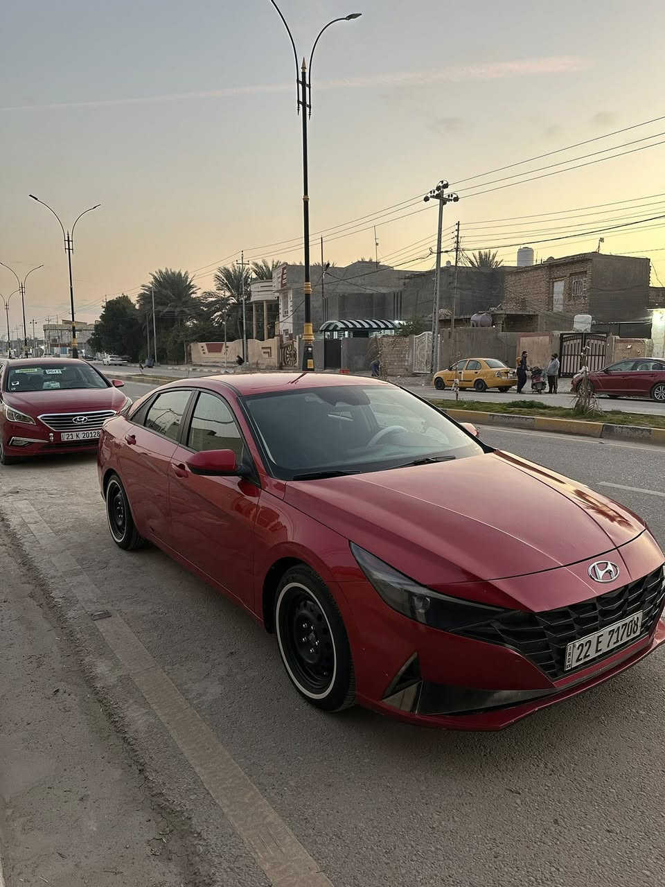 السلام عليكم حبايب 

النترا موديل 2021 لون مميز للبيع 
رقم اربيل 
مكينه 2000دوش ليبل واحد 
حادثها جاملغ وبنيد بدون قطره دواخل 

رادار امامي وجانبي وتحديد مسار ومانع انزلاق وقياده ذاتيه واوتو هولد ولايت زنون 
كامره خلفيه دواره 

السياره حلوه وجاهزه من كلشي مكينه وكير كفاله والشراي بي خير ويدلل 

السعر 148 مجال قليل 

للاستفسار ***********
