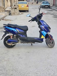 ماطور شحن للبيع مستخدم شهرين فقط جديد السعر ٨٠٠ الف  ٠٧٧٠٥٢١٧٩٠٤