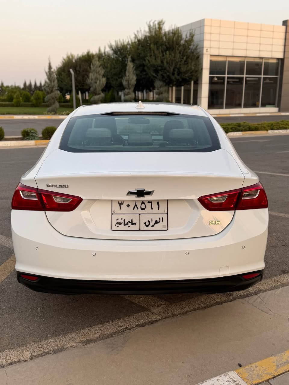 مليبو خليجي ‏شركة المنصور موديل2018بدون صبغ اسيار جديد كلش محرك2.5ال مرغوب ماشي 120كلو مكان سليمانية سعر125$وبيها مجل *********** السليمانية, العراق
