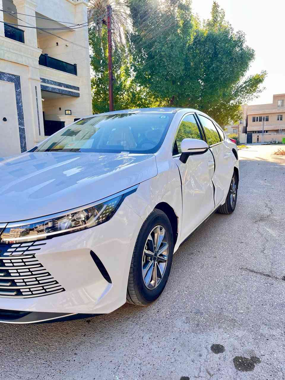 BYD
بي واي دي دستروير 2025 رقم بغداد الدولي 

ماشية ٣ الف

حادثها كما موضح بالصور

المواصفات 💥

مكينة 1500 

شاشة متحركة 

حساس خلفي 

كامرا خلفية 

مثبت سرعة 

كشنات جلد رياضي 

كير ماوس 

اوتو هولد 

لد امامي خلفي 

لايتات زنون 

تشغيل عن بعد 

ويل كب 16 

‎3 انظمة قيادة 

وباقي المواصفات معروفة 

السعر : 17,550 مليون دينار عراقي 

المكان: بغداد العامرية 

‭٠٧٨٩ ٢١٧ ٥٩٢٤
