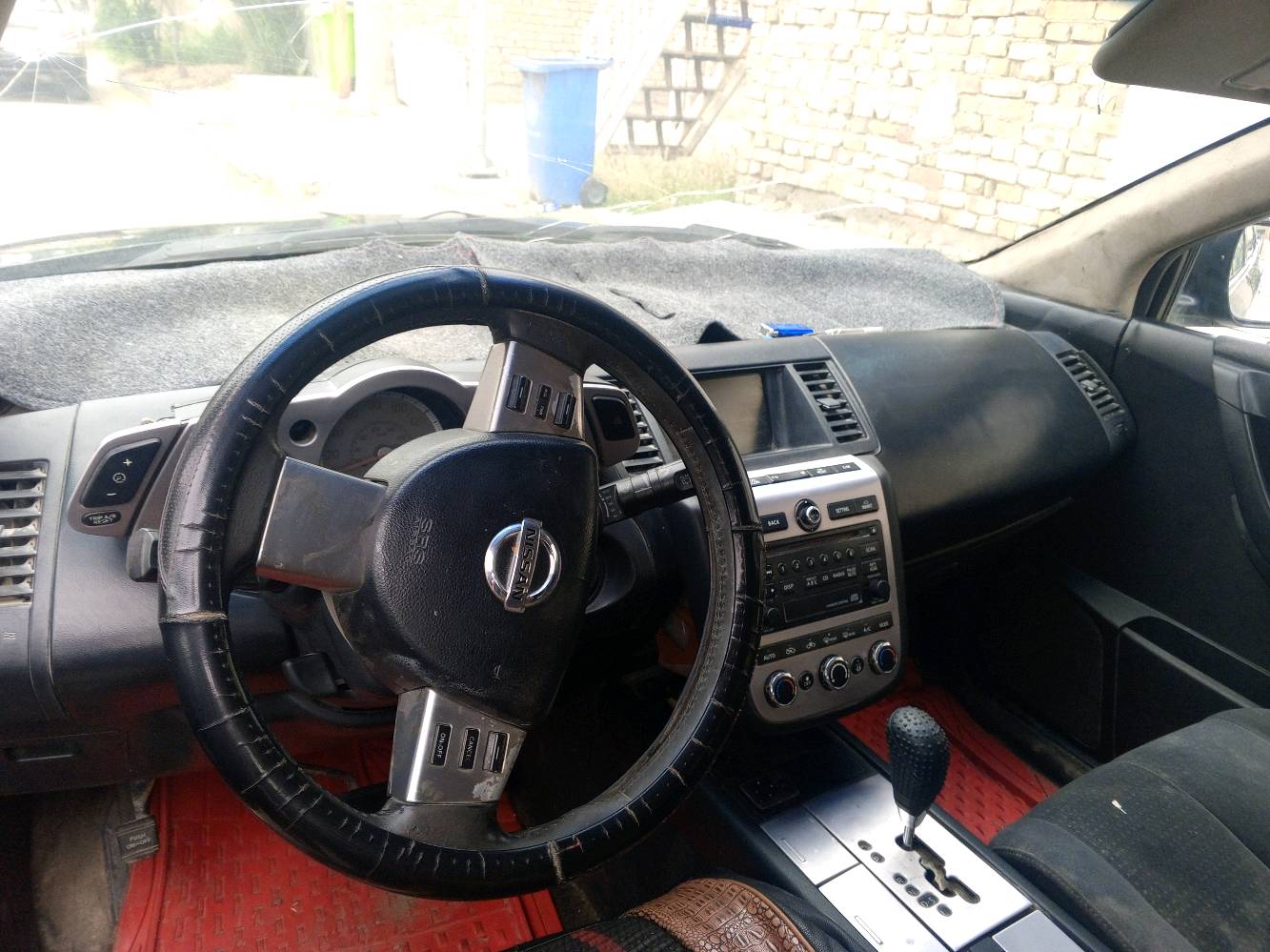 نيسان مورانو 2007 كير ومحرك مبدلات جديد مالته 
السيارة ناقصها إدامة بس 
باتري داينمو سلف مبدلات جدد
حدادية كاملة 
عنواني بغداد بغداد الجديدة حي المعلمين 