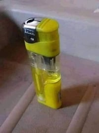 جداحه للبيع موديل 2023 لون اصفر فلاش امامي شغال مستعمل قليل  باقي من ا...