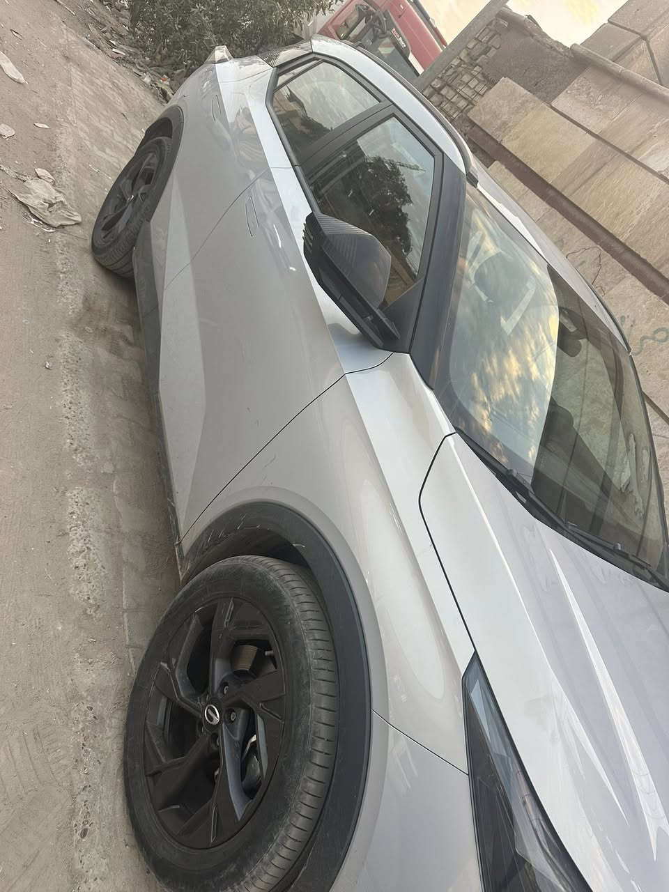 السلام عليكم سياره ايمزو ٢٠٢٤ للبيع ماشيه ٥٤ الف قابل للزياده موتصفاتها نص فول تجي بانوراما بعدها بالضمان رقم بغداد السعر ١٦٣$
***********
