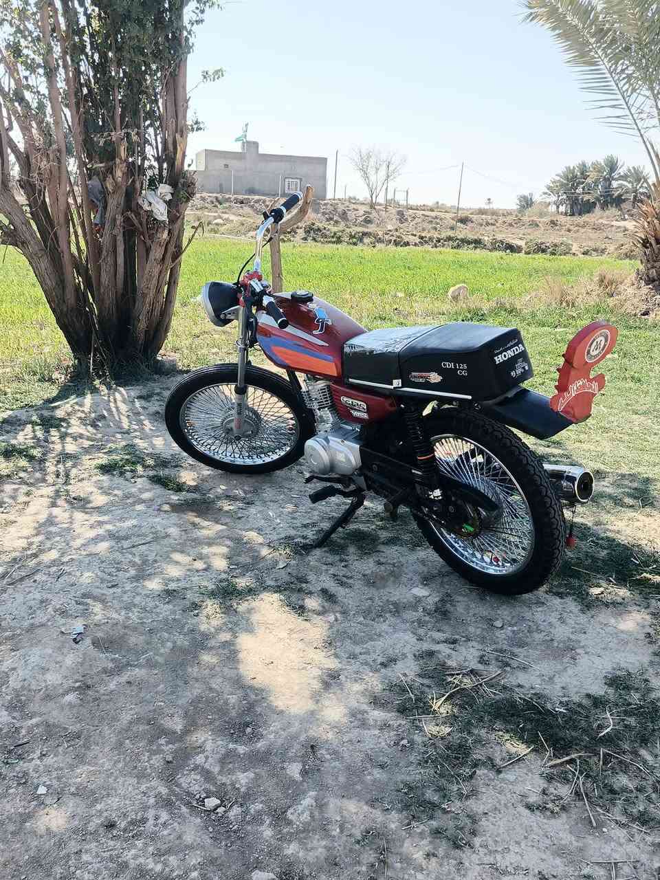 للبيع اربعة كير كلك موديل 21 السعر300 المكان غماس ***********
