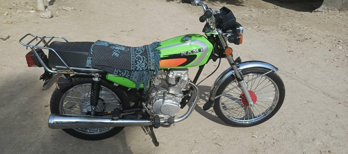 للبيع دراجه اربعه گير نامه شلامجه 3 احرف موديل 24 بدون اوراق سعر 550 وبيه مجال مكان شاميه اتصال على  هاذه رقمي ***********
