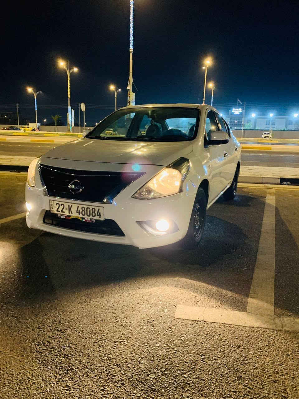 نيسان سني هندي السياره ابسمي السنويه ل 2031 موديل 2020 بيه ربع چاملغ امامي بدون دواخل باقي السياره كفاله من كلشي/ ***********
