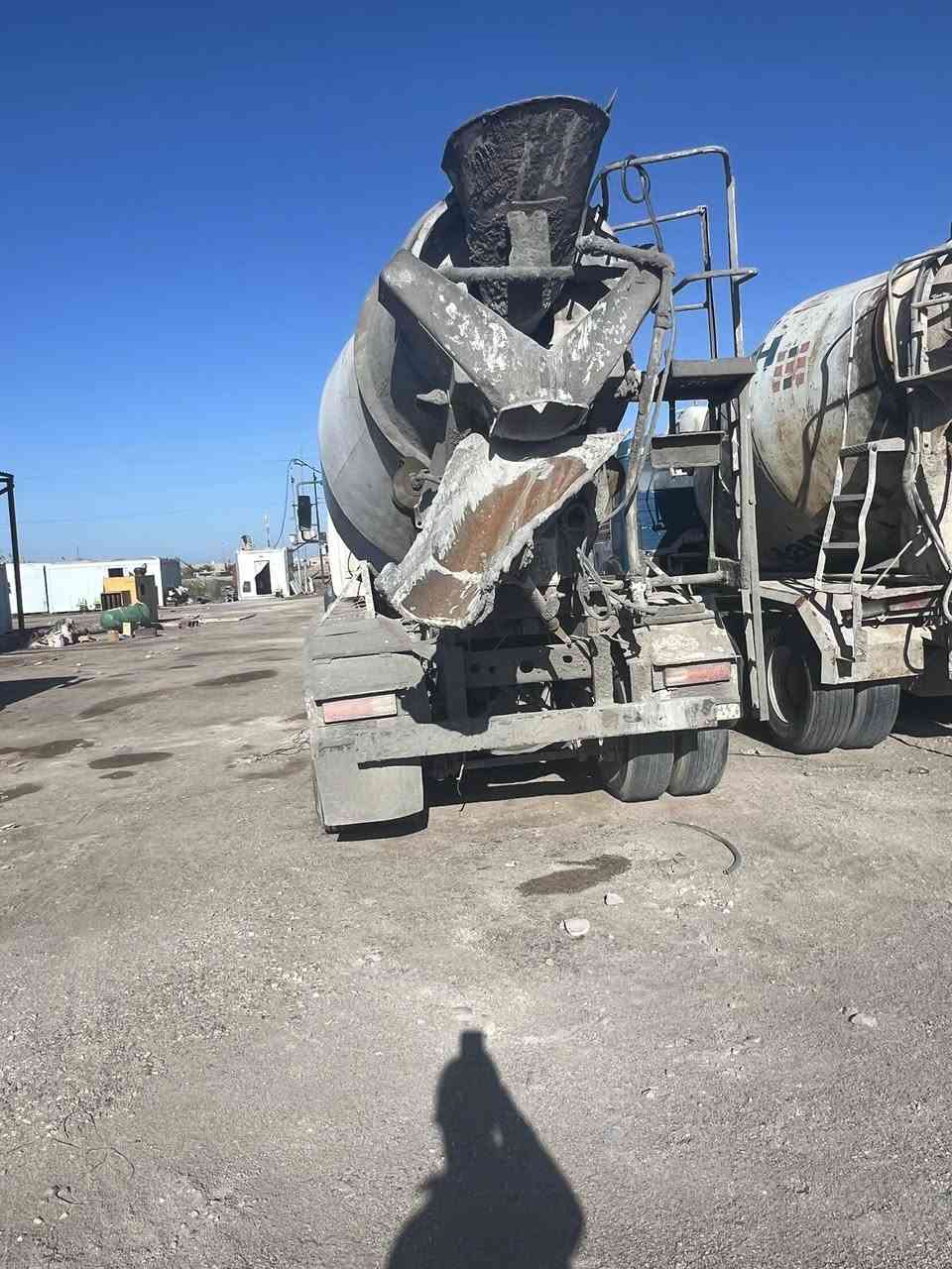 السلام عليكم خباطات للبيع مكان الكوت ***********
