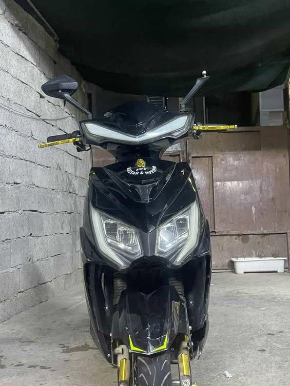 السلام عليكم دراجه سكنس شحن للبيع موديل 25 بطاريات 70 بالميه السعر 500 مكاني بغداد العبيدي ***********
