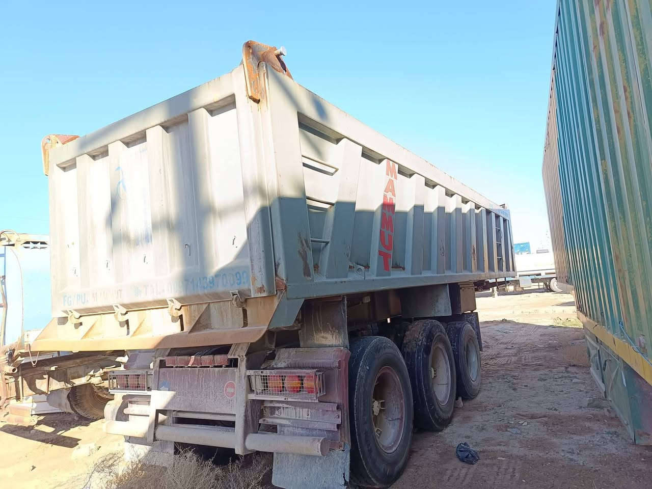 السلام عليكم
للبيع 
عربانه ماموت حداديه 3 دناكير
شاصي 16 مكفول 
مجموعه براد 16 ودنكير رفاع 

السعر 180 وبيه مجال للشراي 

معرض العراق لبيع السيارات والآليات الثقيلة 
الانبار ـ الفلوجه معارض الخط السريع 
*********** - ***********
