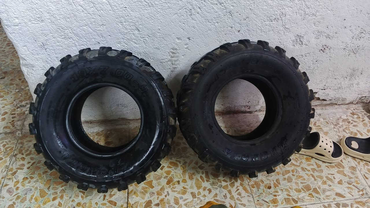تايرات مال دراجه رباعي للبيع عنوان بغداد سعر 60//***********
