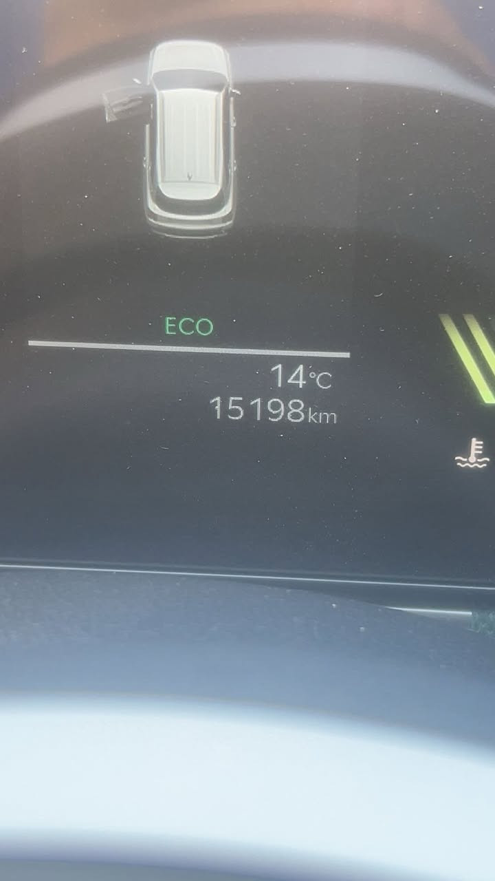 السلام عليكم ورحمة الله وبركاته
موديل ٢٤
ماشي ١٥٥٠٠
السعر قفل ٢٩٥
بغداد/ اليرموك
***********
