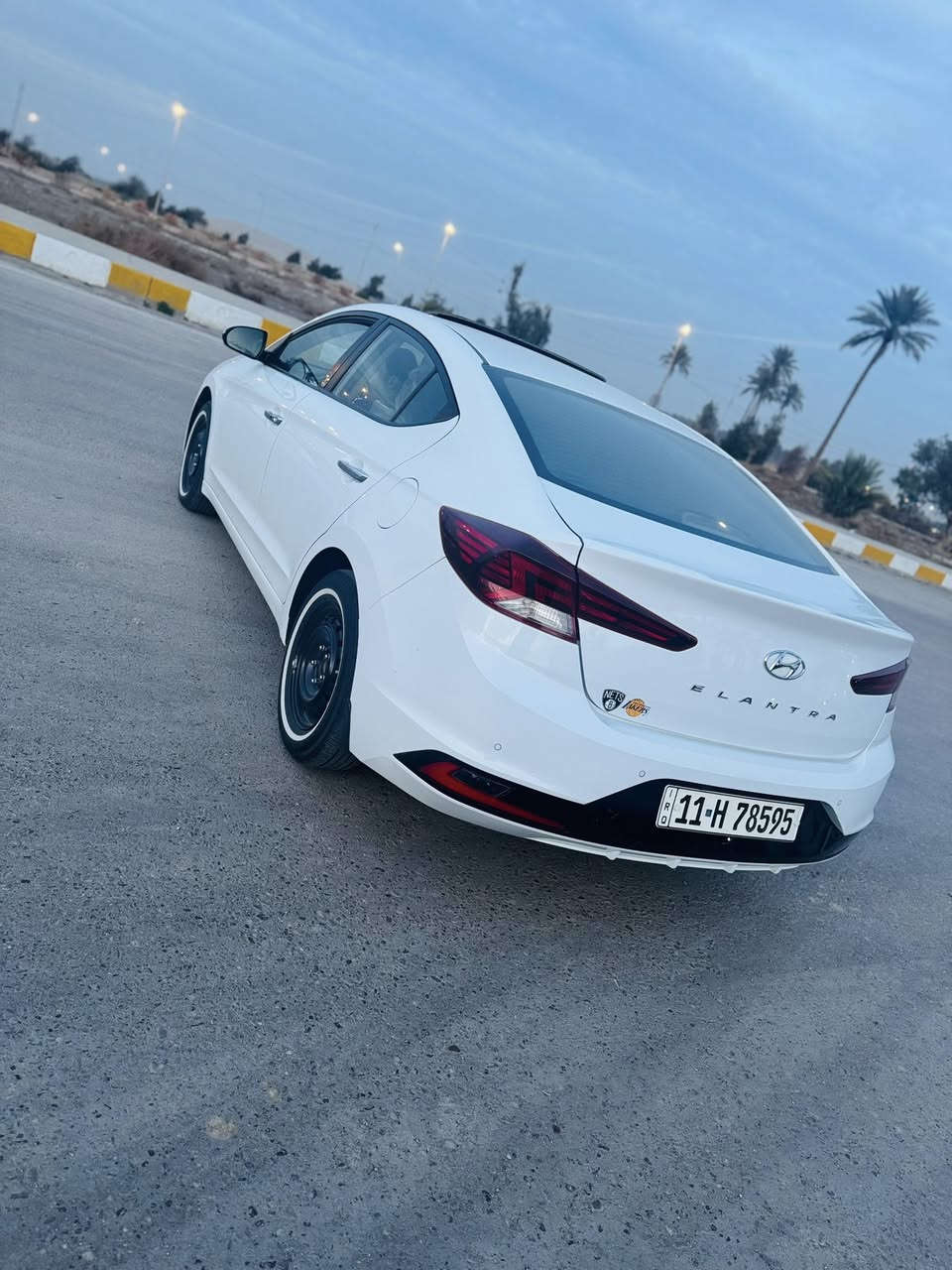 للبيع النترا خليجي رقم بغداد انكليزي
موديل2019

كفاله عامه من كلشي

فول مواصفات

فتحه

بصمه 

كامره اشاير مري

شاشه

جلد كشنات كهرباء

لد امامي خلفي

حساس امامي خلفي

مري شفط 

فول وماناقصه شي مال جناي

كير مكينه كفاله محرك مامفتوح 

ماشيه 160

السعر165 وبيه مجال

***********. مكان السياره بابل مشروع لمسيب￼
