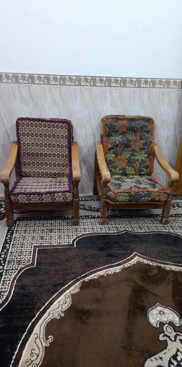 غراض بيت كل حاججه وسعراها شاري تفضل خاص او الاتصال ع الرقم ***********
