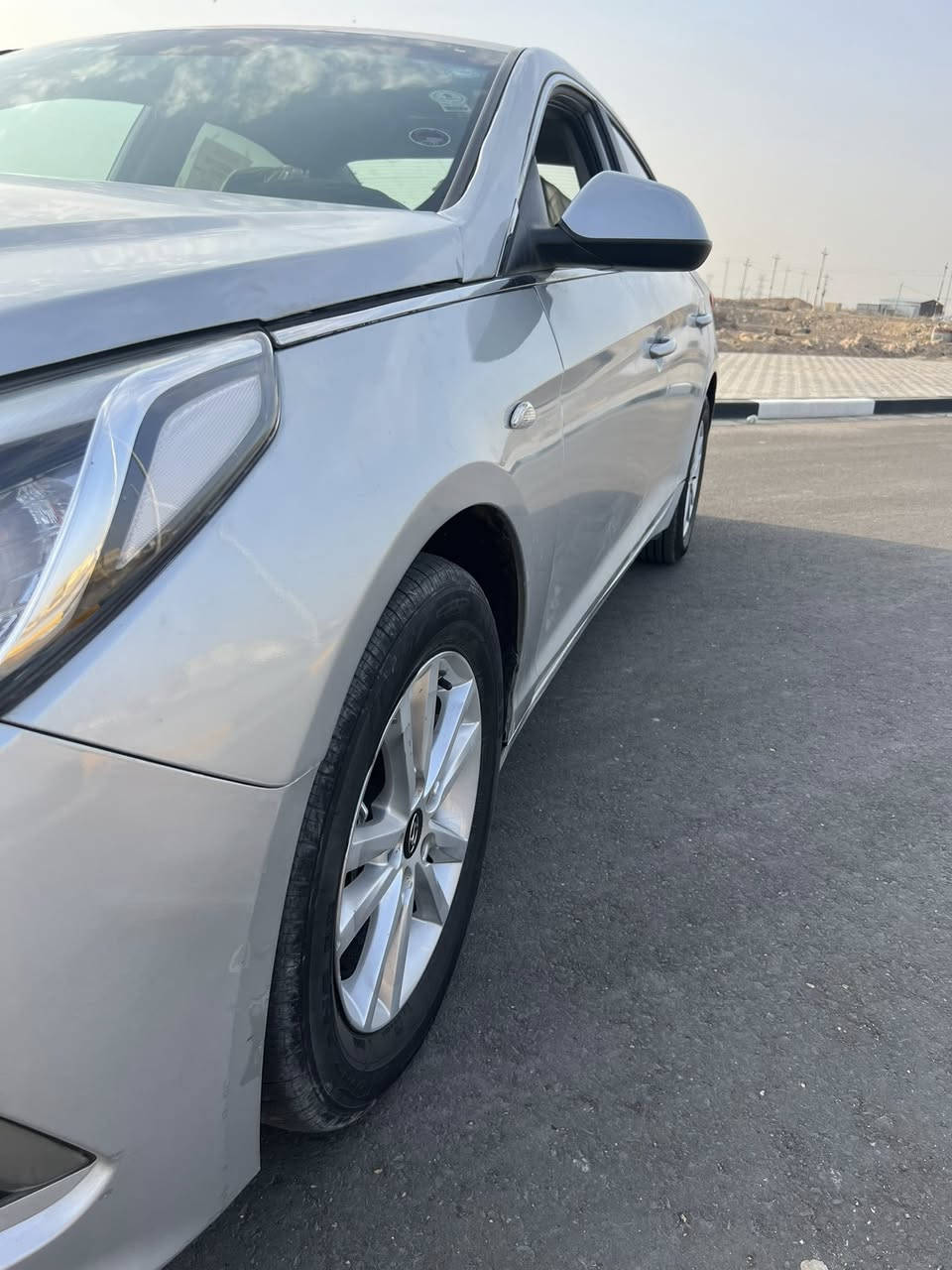 السلام عليكم من رخصت اللدمن المحترم
سوناته موديل 2017اصل باليبل 

كصه جنطه 

شغل درجه اولى مال كسره وعطش 

تخم تاير 

غرفه جلد 

ويل كروم 

شاشه اصل مال كوريه 

سياره خط واحد غاز غاز غاز 

رقم وسنويه وهزه شغل درجه اولى 

مري شفط

باتري جديد 

تدفئه وتبريد وي السويج

محرك 2000دوش 

سياره كسر فلين كلش حلوه ومرتبه صفاح موس 

مكاني بصره 

السعر المطلوب 63وبيه مجال 

خابرني وتدلل ع التعاليق ماجاوب 

الشراي بخدمته والمو شراي لايتعبني 

***********
