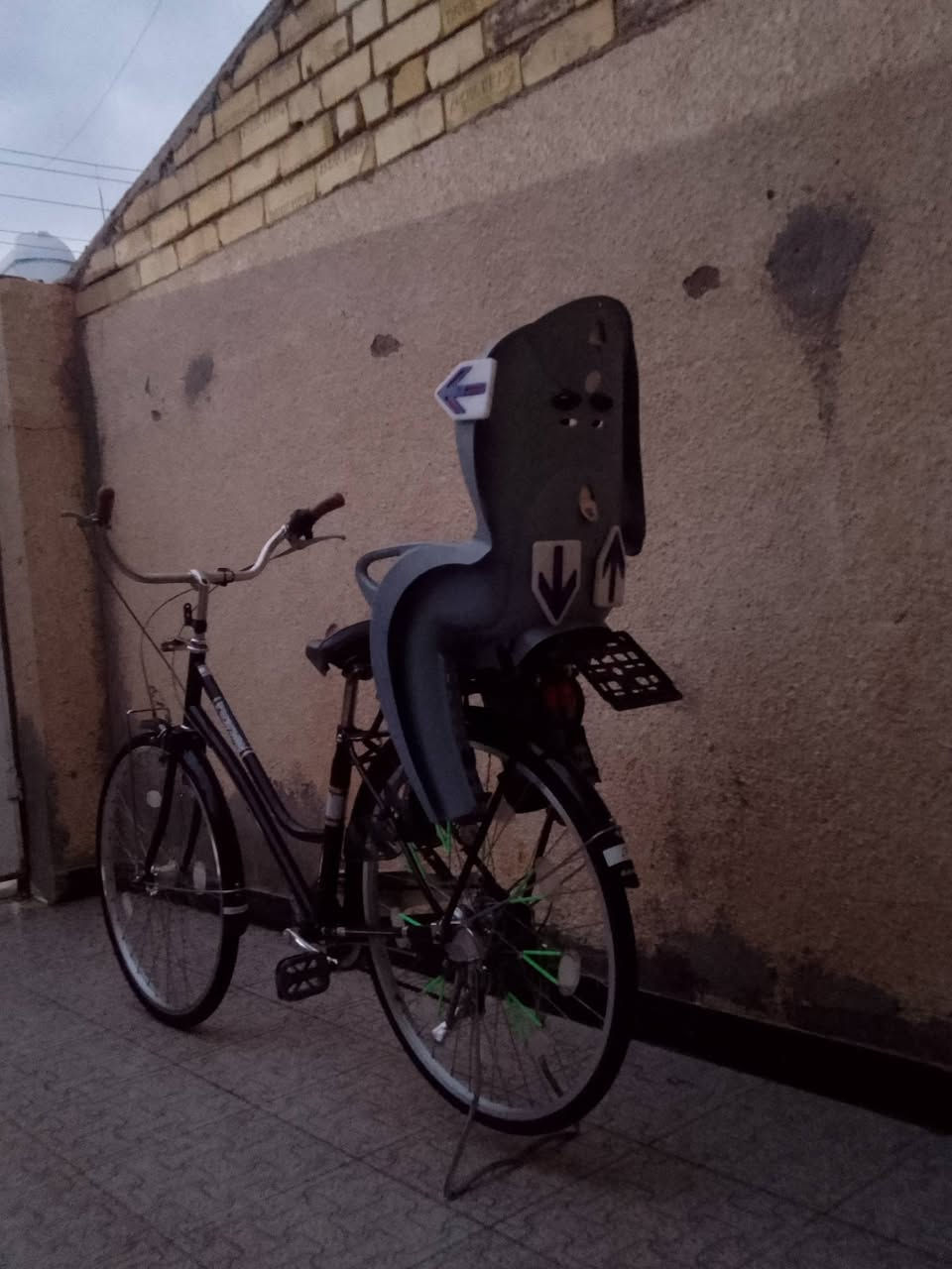 سلام عليكم شباب بايسكل موزه مديل 2017/ 11 مصارله 4 اشهر من نزل حاويه  اتريده ويه الغراض بدون انته بكيفك السعر 150 بدون الكرسي ويه الكرسي سعره يختلف لين الكرسي سعره 45 عنوان بغداد الحسينيه مال الراشديه بل جريخي 👋


**إذا كنت صاحب هذا الإعلان وتريد حذفه لأي سبب، رجاءا أرسل رسالة إلى الدعم الفني**