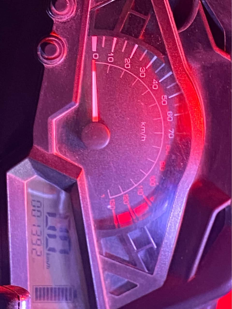 كاوسكي شحن 2024 اخت الجديدة كلش نظيفة ملف3000 بطاريات 38 امبير جديدة الاصلي وزن 10 كيلو 
الشراي يجي يشوف وبالعافية 
مكانها بغداد حي الخضراء 
*********** بغداد, العراق
