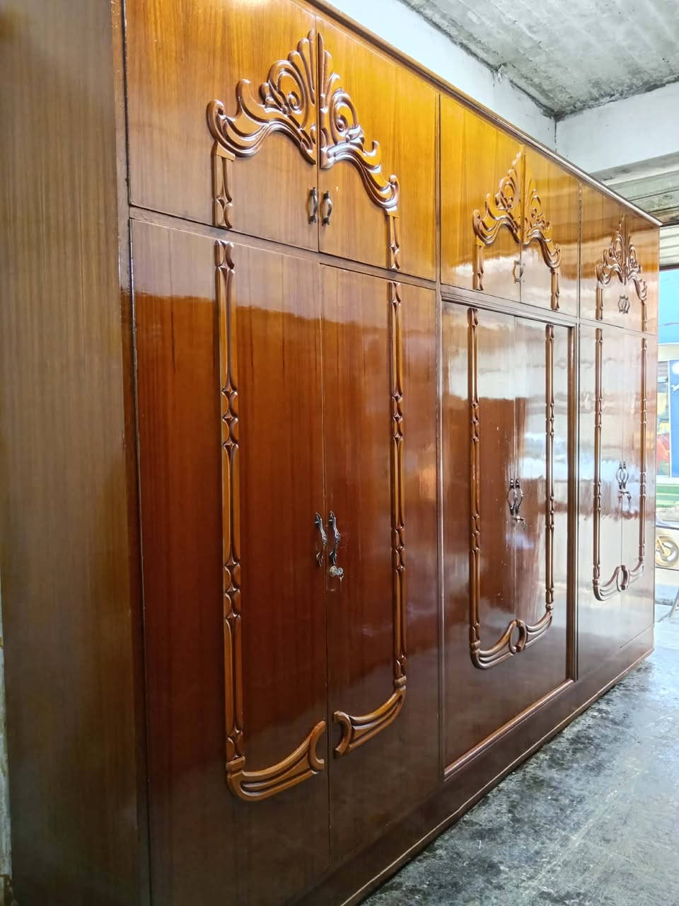 للبيع قنصور ملحق 6 ابواب شغل فول ثقل نقش صبغ حراري
مع نقل وشد داخل الموصل السعر 400 ثابت


**إذا كنت صاحب هذا الإعلان وتريد حذفه لأي سبب، رجاءا أرسل رسالة إلى الدعم الفني**