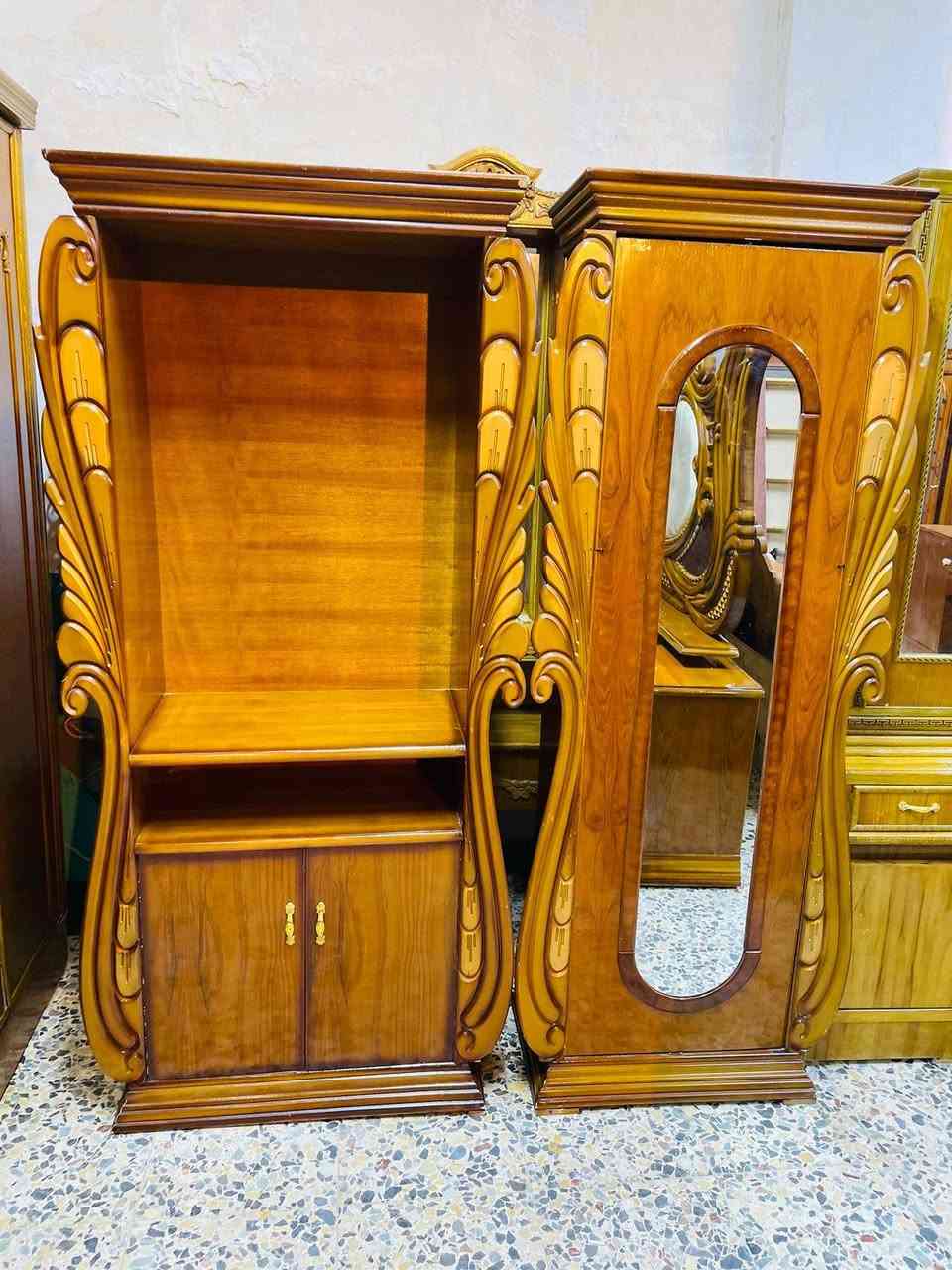 السلام عليكم 
غرفه صاج عࢪاقي مستخدام 
غرفه6/ابواب 📌
السعر 750
نضافه 80/💯 
واتساب ***********
