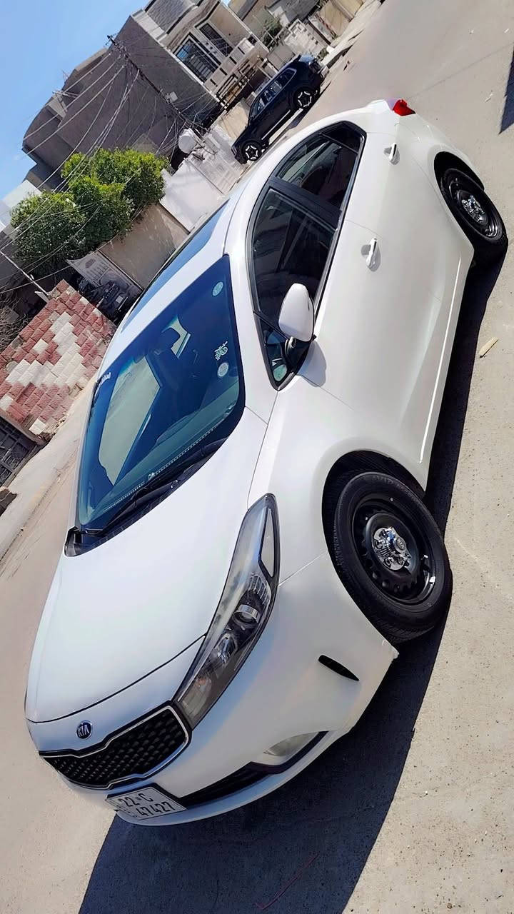 سيراتو خليجية رقم اربيل٢٠١٧ مكينة ٢٠٠٠ دوش فتحة العنوان بغداد المحمودية رقم الهاتف *********** واتساب متواجد عل فيس
