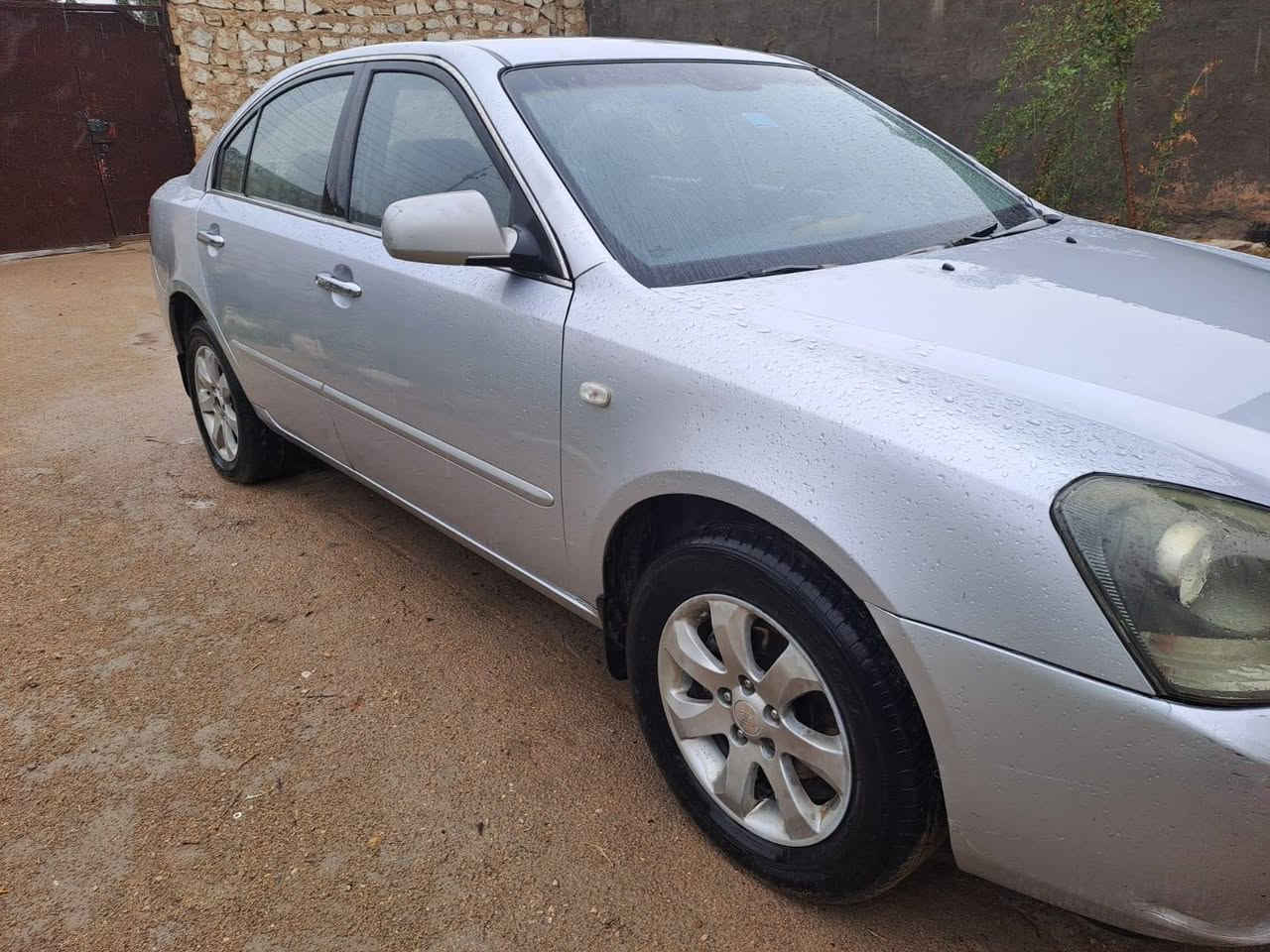 اوبتيما 2007 ادوات گصة جنطه بانزين مكينه گير حداديه على الشرط متومه وكامله انگليزي السعر 40 بي مجال قليل للتواصل ***********
