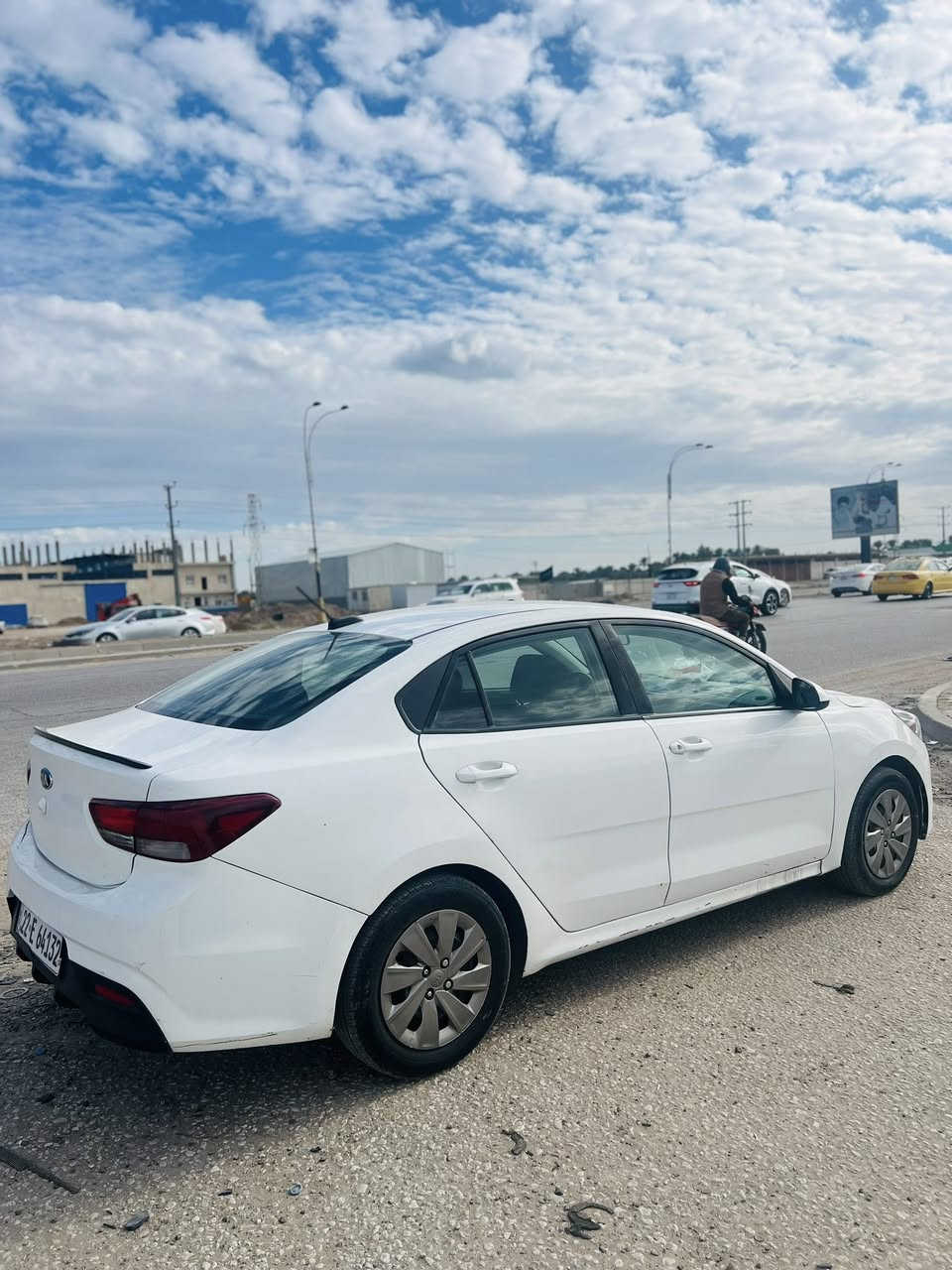 السلام عليكم للبيع ريو موديل 2019 مواصفات S
السياره جاهزه كير ومحرك كفاله  وحداديه جديه
رقم انكليزي تريد وكاله او تحويل حاضر اني  سنويه 2029
وارد امريكي بيها 4قطع صبغ  محرك 1600
السعر 97وبيها مجال 
اللاستفسار ***********
مامتواجد بلخاص 
مكاني بابل مشروع المسيب 
مواصفات السياره 
شاشه
تحكم ستيرن جهتين 
حساسات 
كامره 
تدفه شغاله
نضام سبورت
