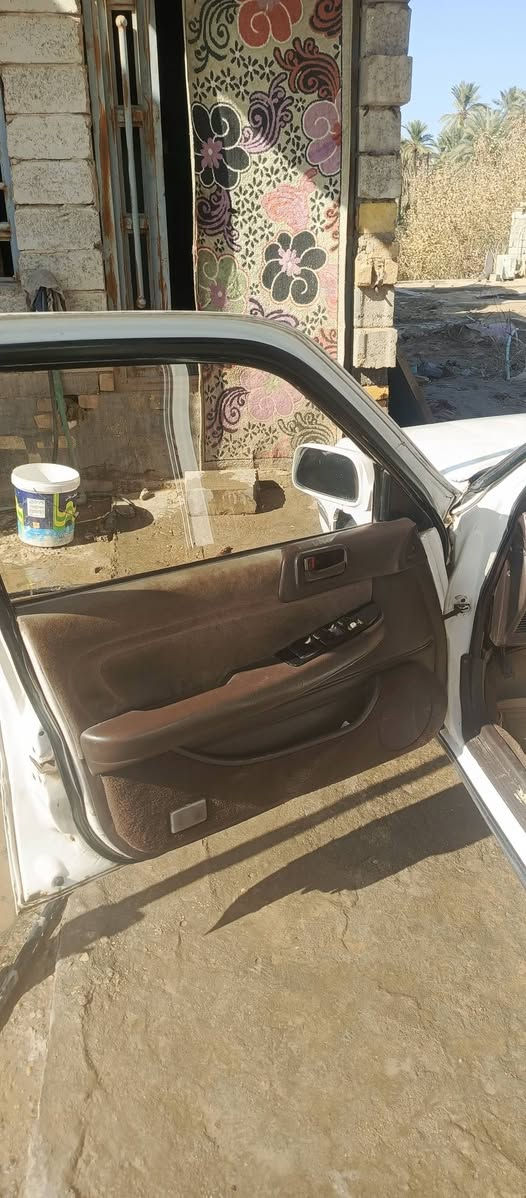 كرسته موديل 91 . جاهزة ونظيفه مكينه +كير  شرط .تبريد شغال . حدادية ٧٠٪ . السعر ٥٣ $ وبيها مجال .
هاتف ***********
