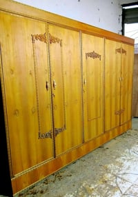 كنتور مستعمل خمس ابواب تسكام للبيع ويوجد خدمة توصيل 07728713000