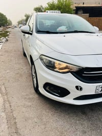 دوج نيون موديل 2017 سيارة وكاله خليجي محرك 1600 جاهزهه كير مكينه تبريد...