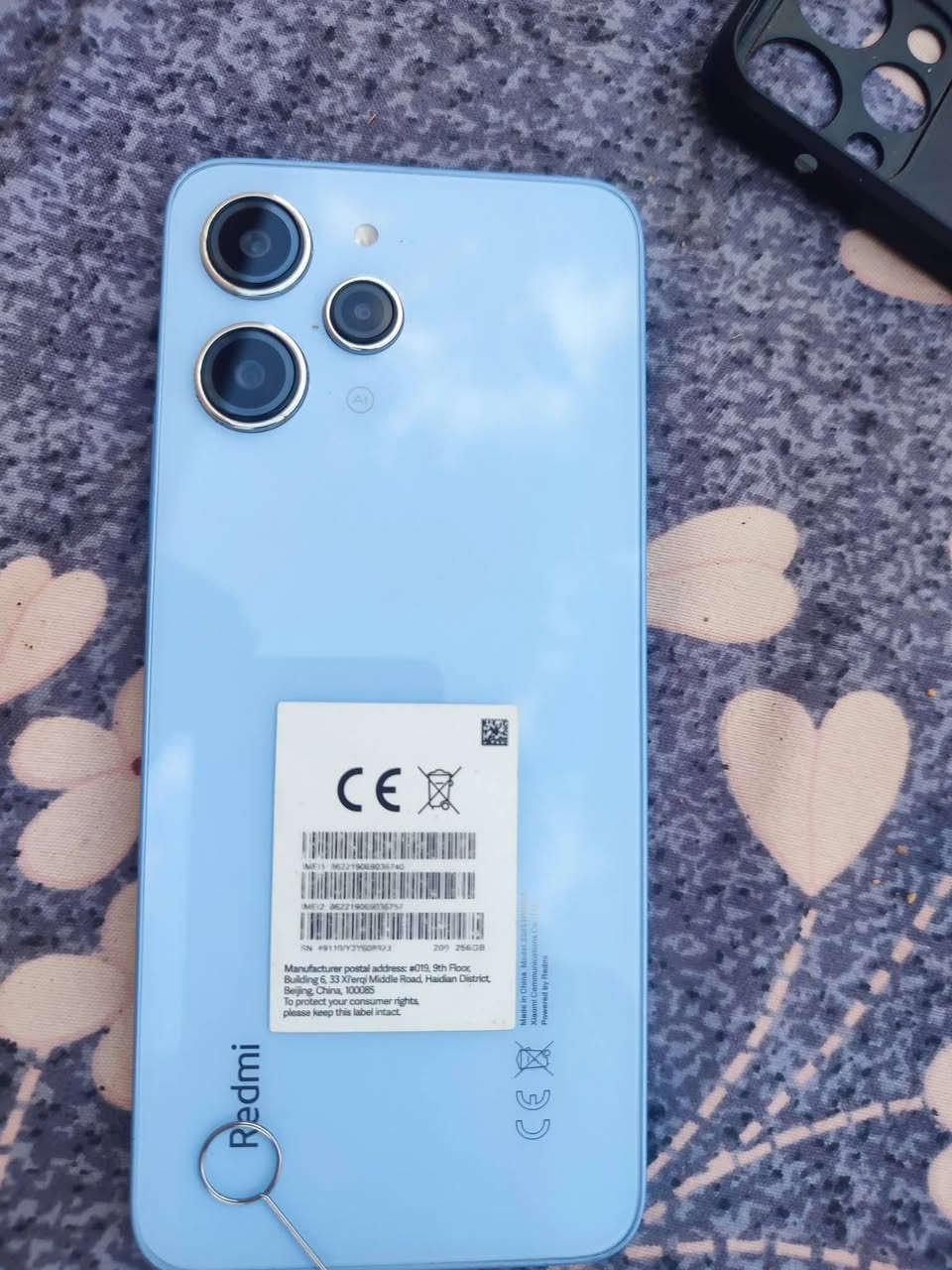 ريدمي 12
256 رام 8
نسخة عالمية
اصلي
أستعمال 1 شهور 
موجودة كرتونة وفاتورة الشراء 
شبه جديد بدون خدوش
ملحقات كرتونة فقط 
مطلوب 200 الف 
تواصل واتساب***********
