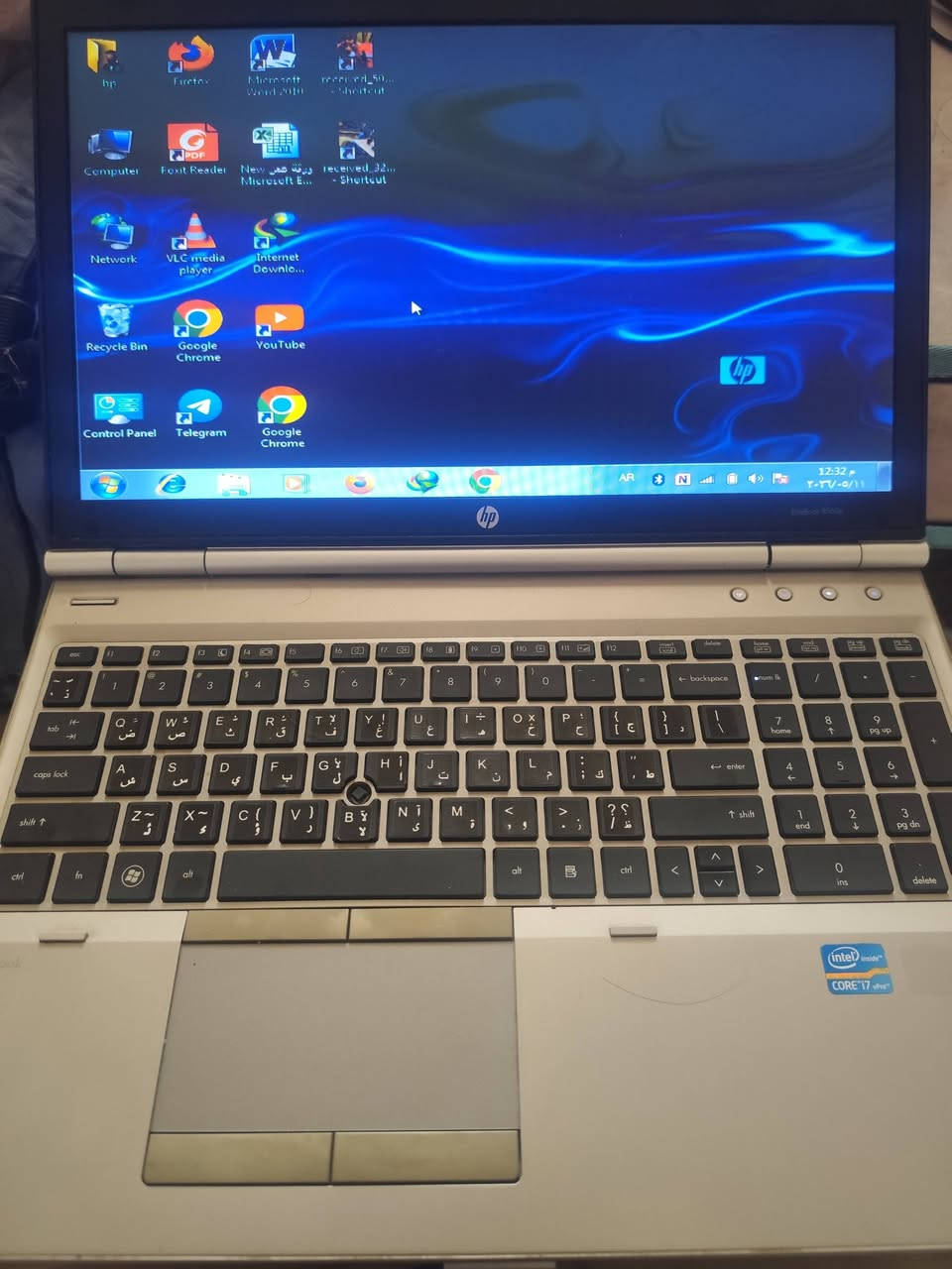 ب 60 الف فقط لابتوب تصفح شغال يرهم للدراسة و للتصفح وبرامج الوورد والاكسل، بي نقص سماعة وشاحنة بس يشغل الصوت على الهيدفون للبيع سعر 60 الف فقط المكان الخالدية حي القدس هذا رقمي وبي واتساب للشراي ***********
