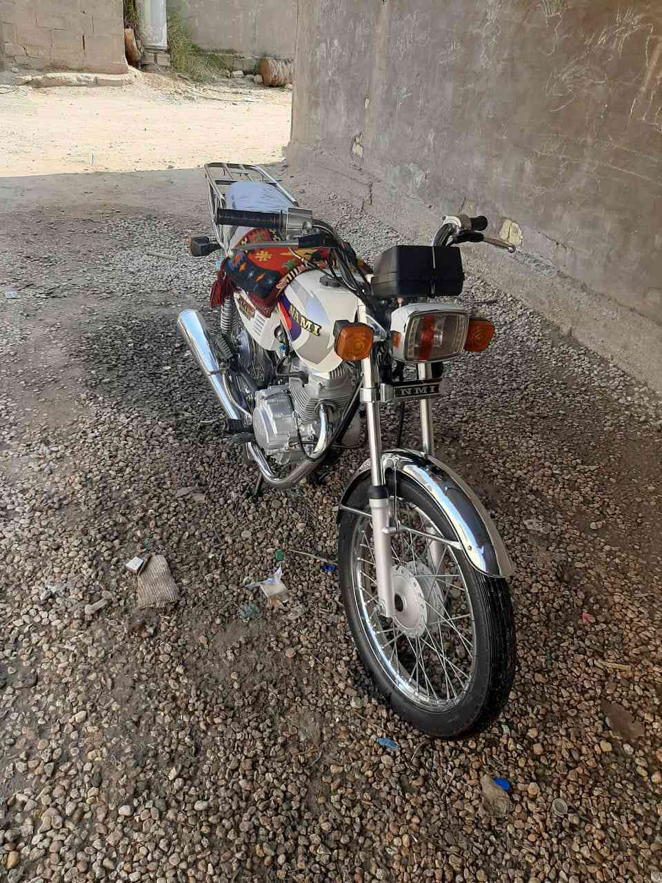 السلام عليكم نامه امتياز 
كفاله عامه مديل٢٥
صارله شهرين من طالعه 
برغي واحد مامفتوح بيه
شلعه ومعدل مكاني كربلاء طويريج 
للستفسار ‏‪***********‬‏
