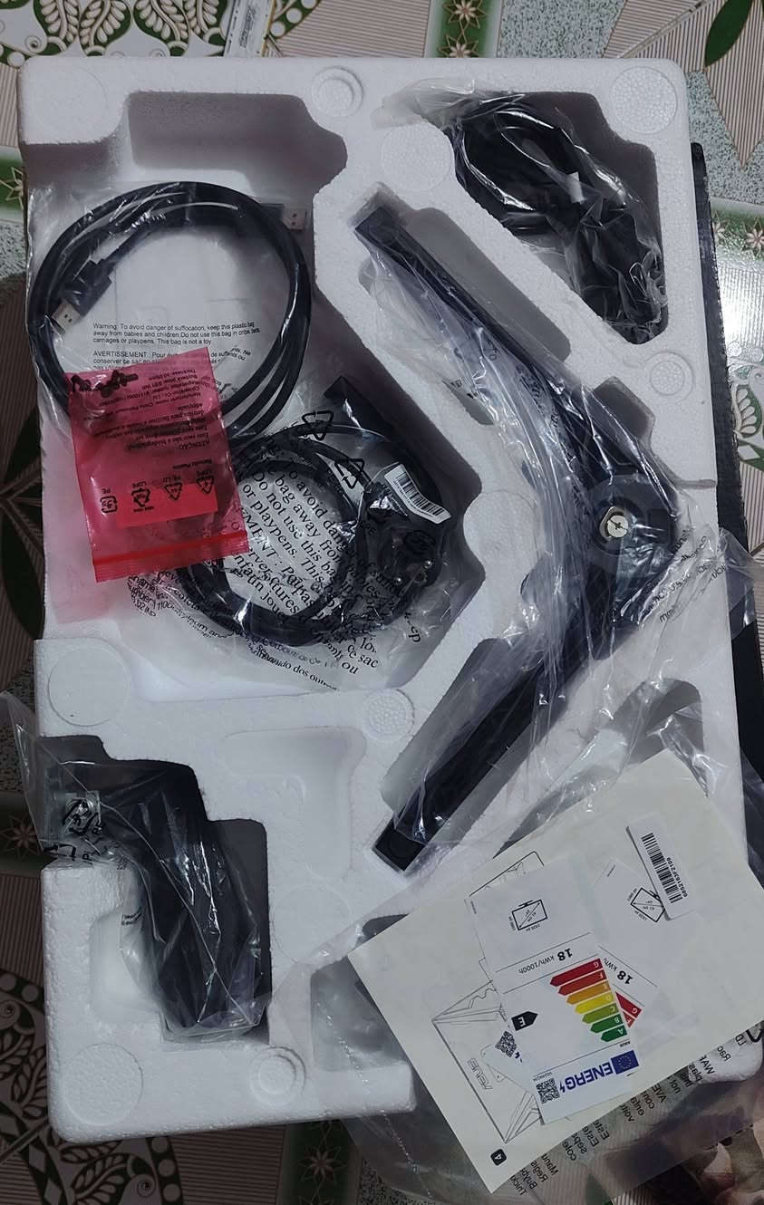 تحية طيبة عليكم 
للبيع pc + شاشة 
Rtx 3070 3fan rgb
R5 3600xt 
M.2 1T 
مبرد مائي من كولر ماستر 2fan 
Ram 2*8 16gb rgb 
Msi x570 A Pro برو سيريس 
Ps 750w Gold 
Case كولر ماستر 
سعر الكيس 1050 مليون و50 الف 
Asus tuf 24 fast ips 180hz 1ms ستيرو سبيكر 
الشاشة جديدة لوك سعرها 160 الف 
الكارت اخ الجديد تحت الضغط حرارة 54-76 
توصيل متوفر تواصل خاص او واتس ***********
