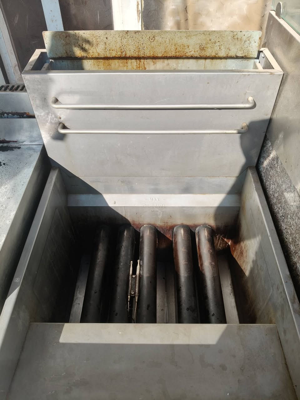 قلايه كرسبي 5عفاريت استعمال قليل 
عنوان ديالى بعقوبة


**إذا كنت صاحب هذا الإعلان وتريد حذفه لأي سبب، رجاءا أرسل رسالة إلى الدعم الفني**