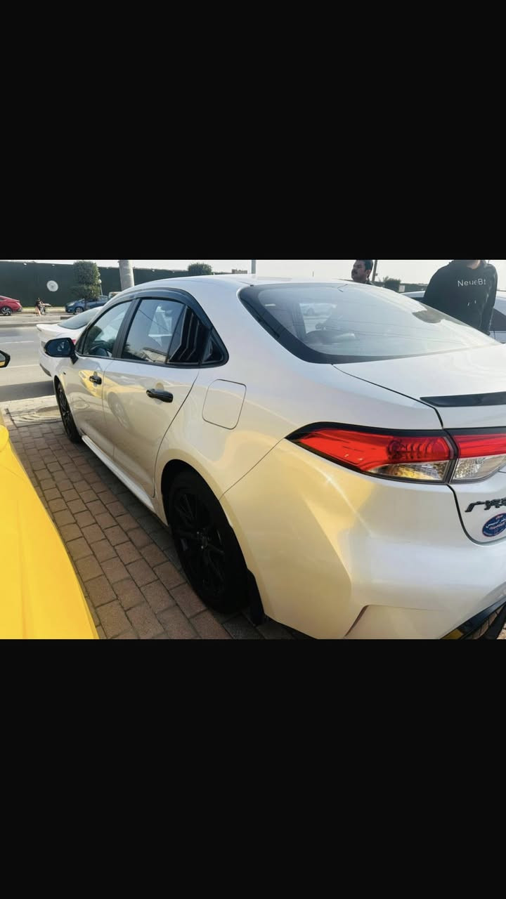 السلام عليكم للبيع كورلا sفول مواصفات موديل 2025مكفولة كفالة عامة عدا رصعة صغيرة بالجاملغ ماشية 7  الاف داخل احمر كرسي كهرباء مزودة بسستم سماعات جام مغلف حراري نشرة اصلية سعر 167 ورقة وبيهامجال 
مكانها بغداد
***********
