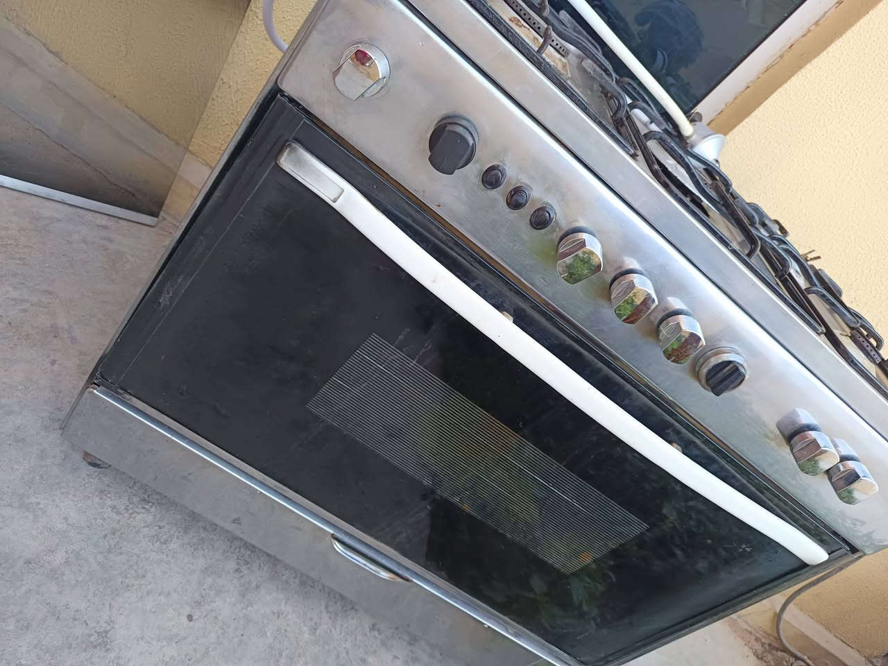 طباخ للبيع مستعمل
سعر ١٥٠ وبي مجال العنوان النجف قرية الغدير


**إذا كنت صاحب هذا الإعلان وتريد حذفه لأي سبب، رجاءا أرسل رسالة إلى الدعم الفني**