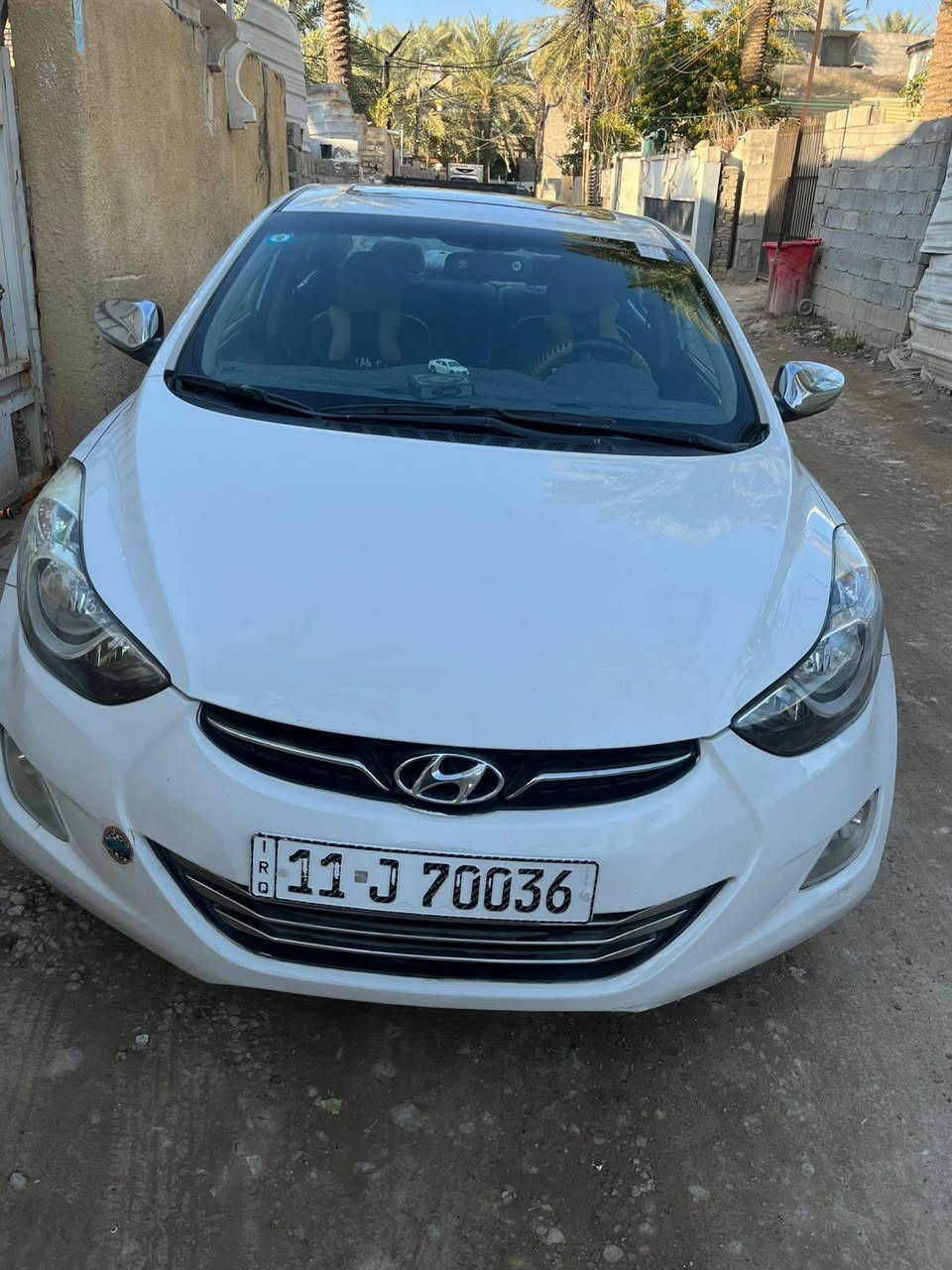 النترا للبيع محرك 1800 رقم بغداد باسمي ماشيه 174 الف شرط الجرس والسونار مرفق بالصور والسيارة قديمة عدنا تقريبا صارلها ب 8 سنوات وكير ومحرك وتبريد وتدفئة خير من الله وسعرها 117 ورقة وبيها مجال ومكانها قرب جزيرة بغداد السياحية وقبل فترة حولت السنوية والرقم الاتصال على ***********
