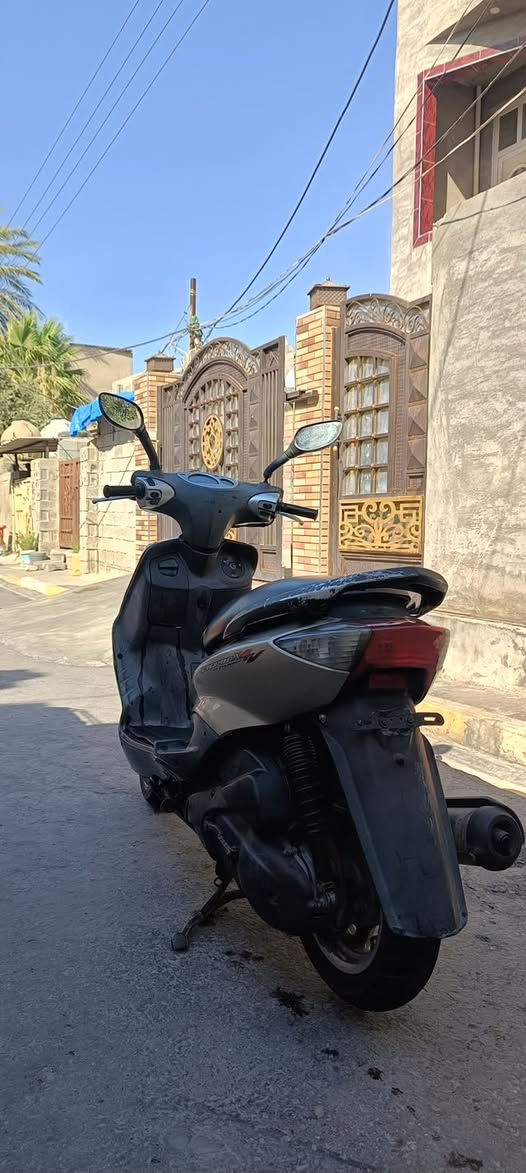 السلام عليكم شباب سكنس للبيع دراجه كفاله نضيف مابيها اي نقص دراجه  ختم واحد ميه المكينه كلها بلاديه بدون اي نقص مكان ديالى بعقوبه بهرز شراي اتصل ودلل ‭***********‬
