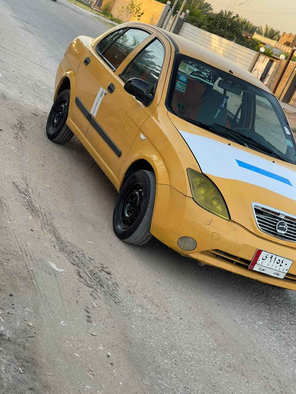 السلام عليكم
طيبه ٢٠١٣ مكفوله من الضربه كير ومحرك مكفولات تبريد شغال حداديه جديده تخم تاير سياره جاهزه مصفره هيئة وغرامات سنويه ٢٨  العنوان بابل قرب سيطرت الاثار
السعر ٢٨ وبيها مجال قليل
***********
