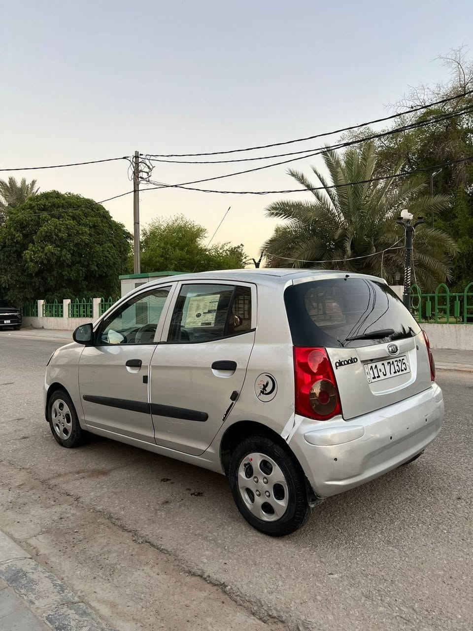 كيا بيكانتو 2009 وارد خليجي جديدة وجاهزة كير مكينة كارتون 4 سلندر زيرو حدادية تخم تاير كهربائيات كفاله عامه تبريد ثلج شاشة كامرة جام كهرباء مري كهرباء داخلها نسائي بلكامل  رقم بغداد انكليزي تحويل ثاني يوم سيارة فقط قمارة جاردة وصبغتها بدون قطرة معجون ومنزل فديو قبل صبغ وبعد صبغ حته يكون كلشي واضح السعر60 وبيها مجال مكاني نجف***********
